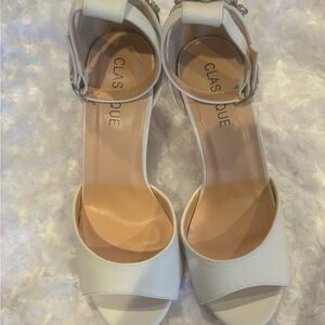 Women's White Sandals
